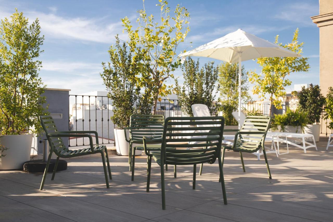 Nqn Aparts & Suites Sevilla Exterior photo